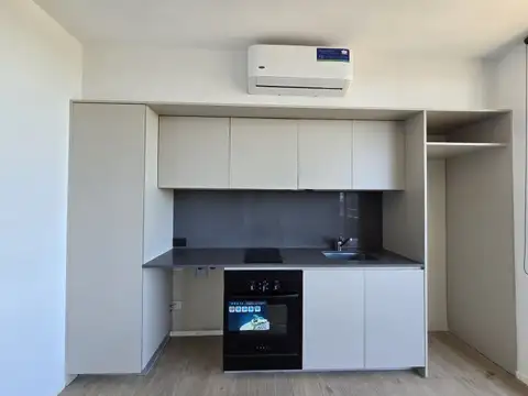 Departamento en Alquiler en La Lucila, USD 800