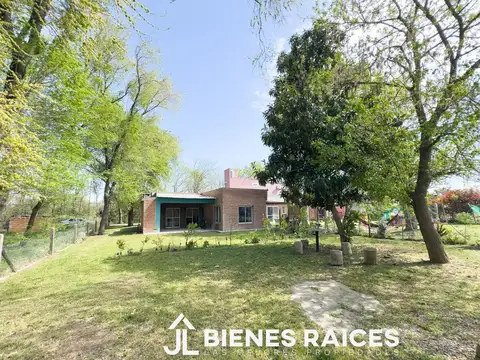 Casa en Venta con 1 cochera