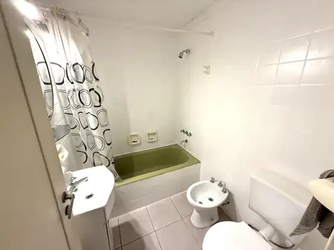 2 AMB - COCINA APARTE Y LAVADERO - 35M2