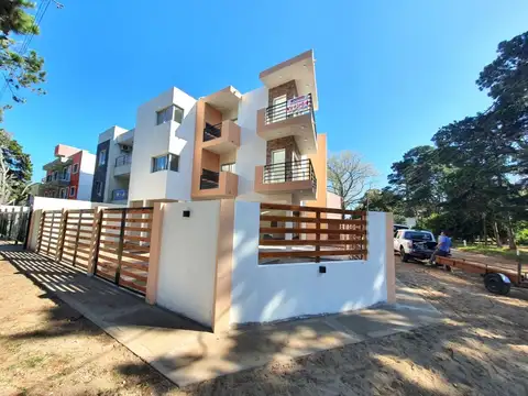 LED 1 en San Bernardo Del Tuyu