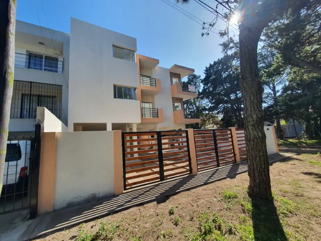 LED 1 de  1 y 2 Dormitorios