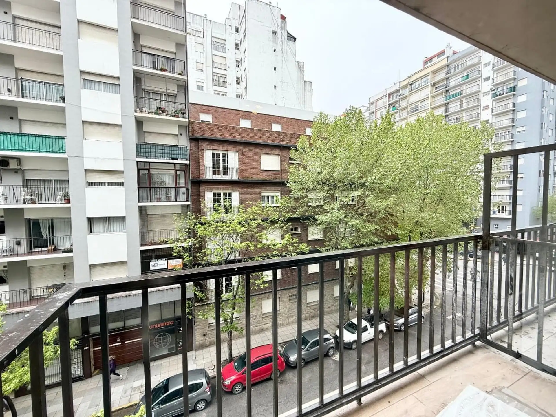 Venta de Departamento 2 Ambientes c/Balcón a la calle en Area Centro