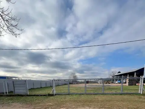 Lote sobre Ruta N° 40 en venta, Marcos Paz. 