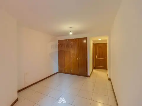 Departamento en Venta con 2 cocheras