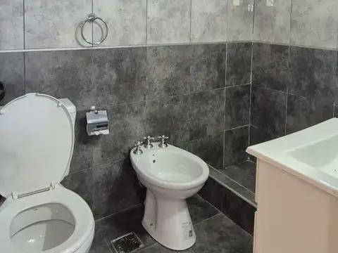 Depto Tipo Casa en Alquiler de 2 ambientes