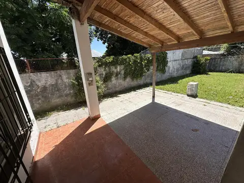Casa en Venta en Claypole, USD 75.000