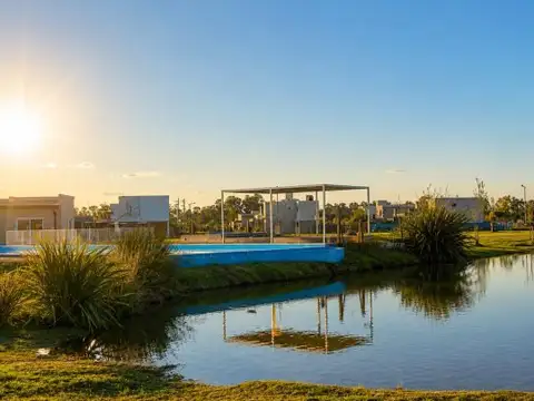 Terreno en Venta en Laguna Azul, USD 19.000