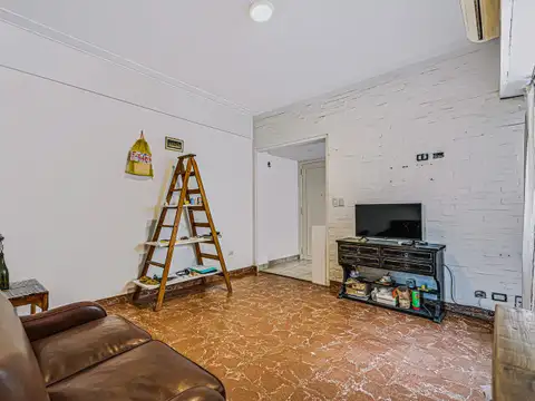 3 Ambientes con Dependencia, Muy Luminoso, Vista Abierta