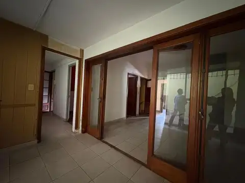 Local en Alquiler en Zarate, $ 1.200.000