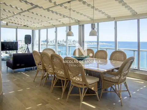 Departamento en Venta de 4 dormitorios