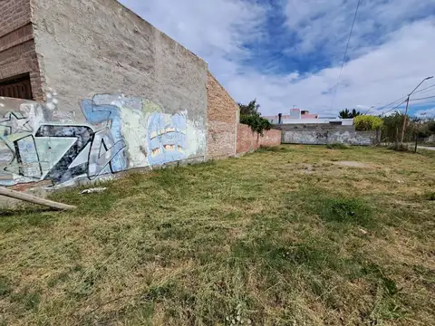 VENTA LOTE ESQUINA EXCELENTE UBICACIÓN