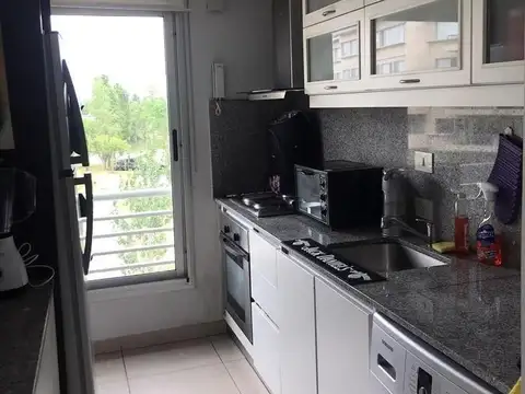 Vista al agua ,amplio 3 ambientes usd 1.250.- Portezuelo