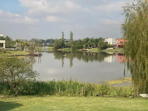 Casa en Alquiler de 2 dormitorios