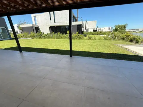 Casa en Venta en Puertos - Muelles, USD 450.000
