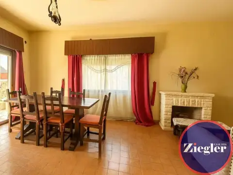 Depto Tipo Casa en Venta 35 años