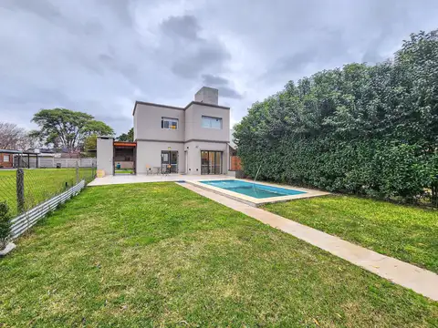 Casa en Venta en Roldan, USD 120.000