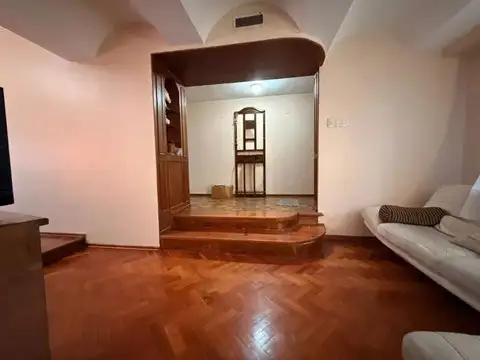 Casa en Alquiler en Ramos Mejia, $ 2.200.000