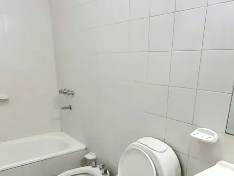 DEPARTAMENTO AL FRENTE