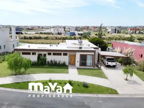 CASA EN VENTA - SAN SEBASTIAN