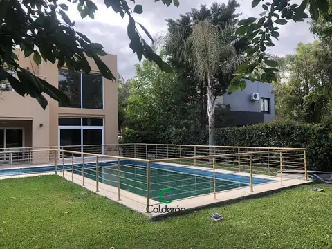 Casa en Venta en La Cesarina, USD 250.000