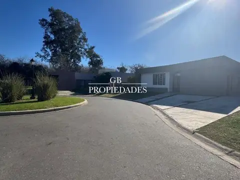 Casa en Venta en Pilar del Este - Santa Elena, USD 249.000