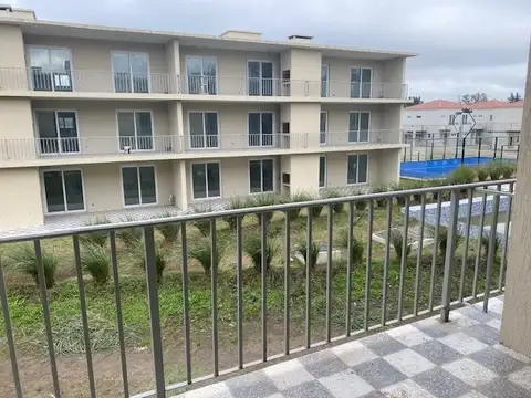 Venta de departamento Monoambiente en Chic Village   Pilar 134