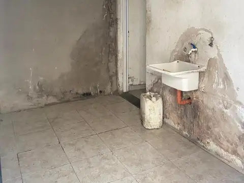 Local comercial- Ituzaingó norte