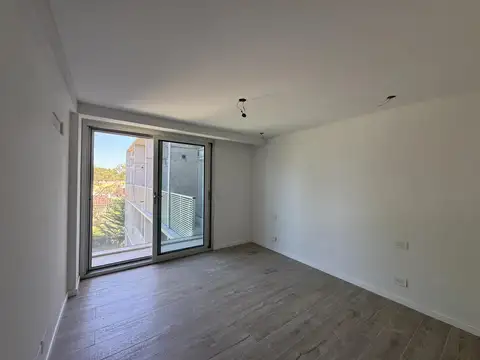 Departamento en Alquiler en Funes, USD 2.100