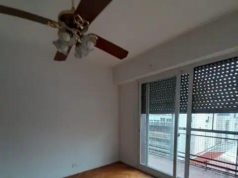 Avenida Rivadavia 2200, Piso 9