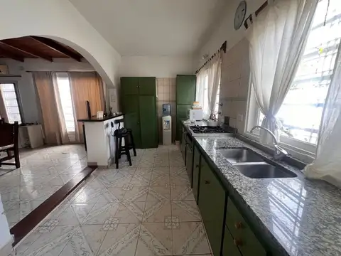 PH 5 AMBIENTES EN VENTA EN LOMAS DE ZAMORA