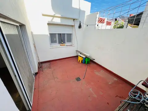 Depto Tipo Casa 3 ambientes con 1 baño
