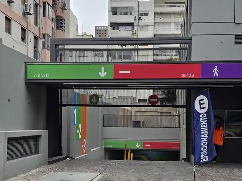 Cochera en Parking Privado en Palermo