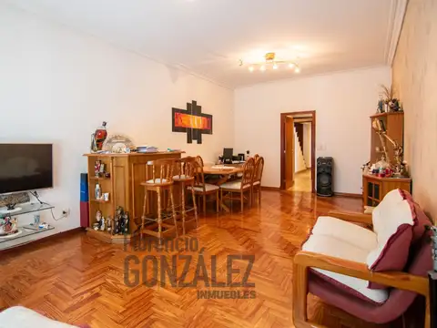VENTA CASA 4 AMB. V LURO GARAGE QUINCHO Y PARRILLA