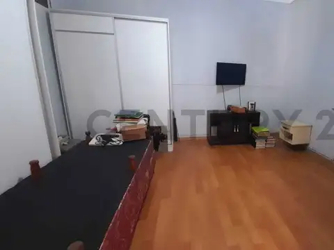 Casa 5 ambientes con 1 baño