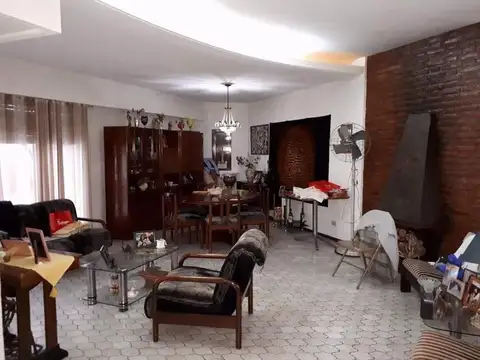 Casa en Venta en Bernal, USD 140.000