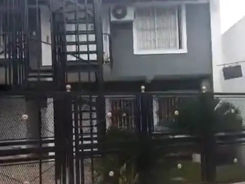 Cdte Guemes Torino 100, Piso PB