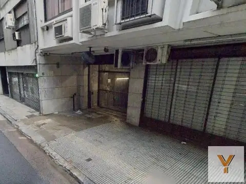 Cochera en venta - 12Mts2 - Monserrat