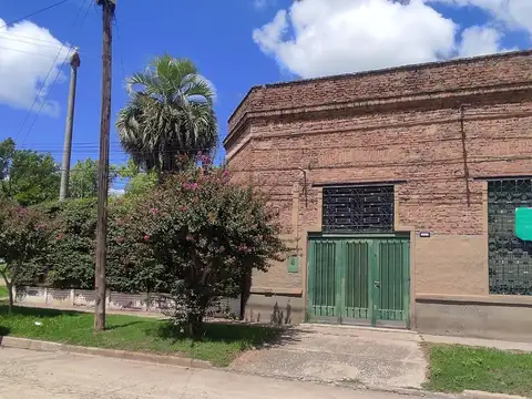 OPORTUNIDAD UNICA   DEPOSITO CON POSIBILIDAD VIVIENDA