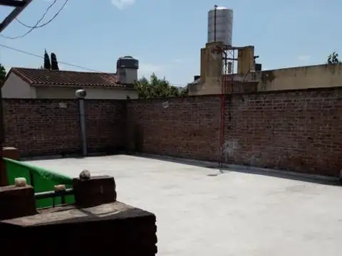 Avda. Ricardo Balbin 200