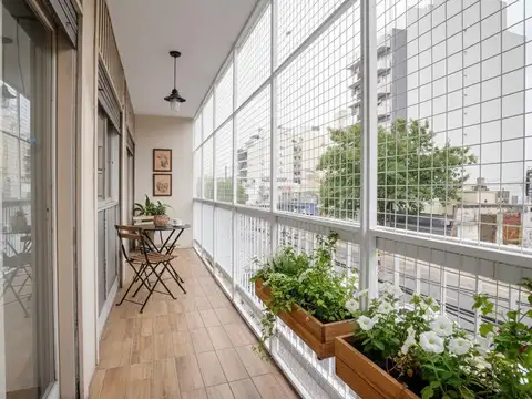 Departamento 4 Ambientes Balcon y Patio venta