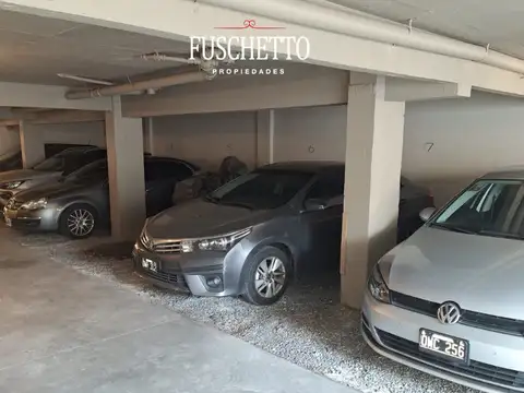 Cochera en Venta Cubierta