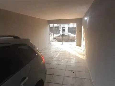 Depto Tipo Casa en Alquiler de 2 dormitorios