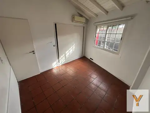 Casa en venta - 3 Dormitorios 2 Baños - San Isidro