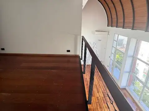 DUPLEX 2 AMB. + COCHERA FIJA