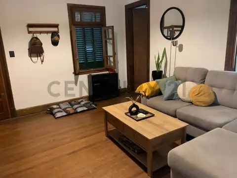 Casa 5 ambientes con 1 baño