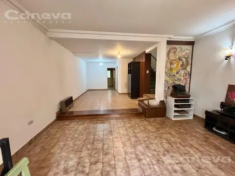 Casa en Venta en Olivos, USD 235.000