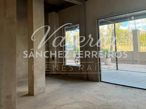 Local en Alquiler A Estrenar
