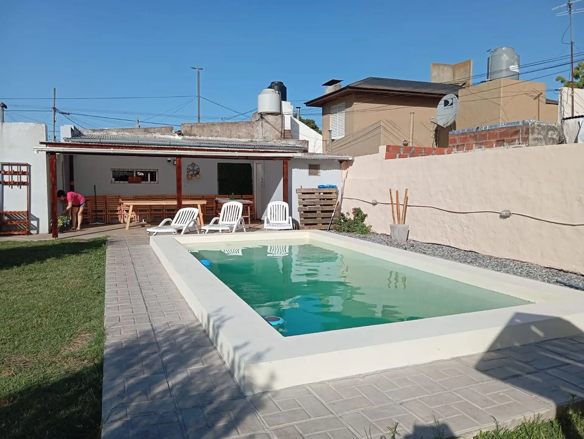 Casa 4 amb con garage en Balcarce