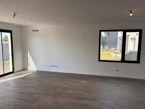 Casa en Alquiler A Estrenar