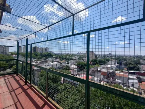 Depto, Vta, 2 amb Floresta